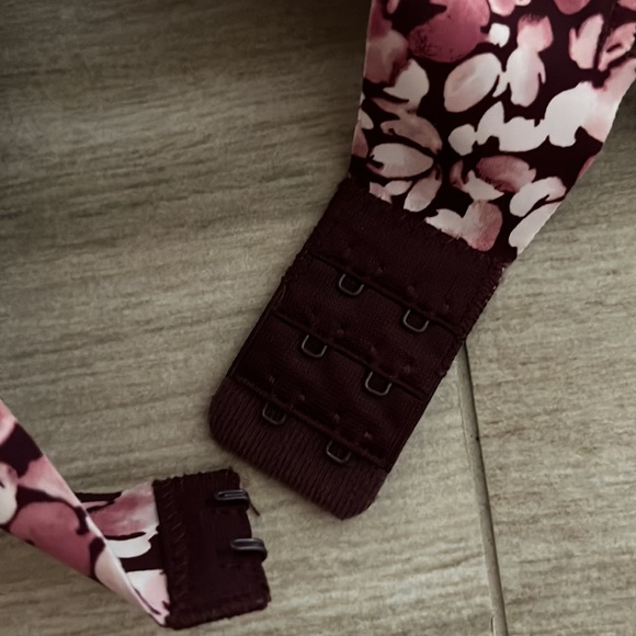 NWT Bra - Picture 6 of 7